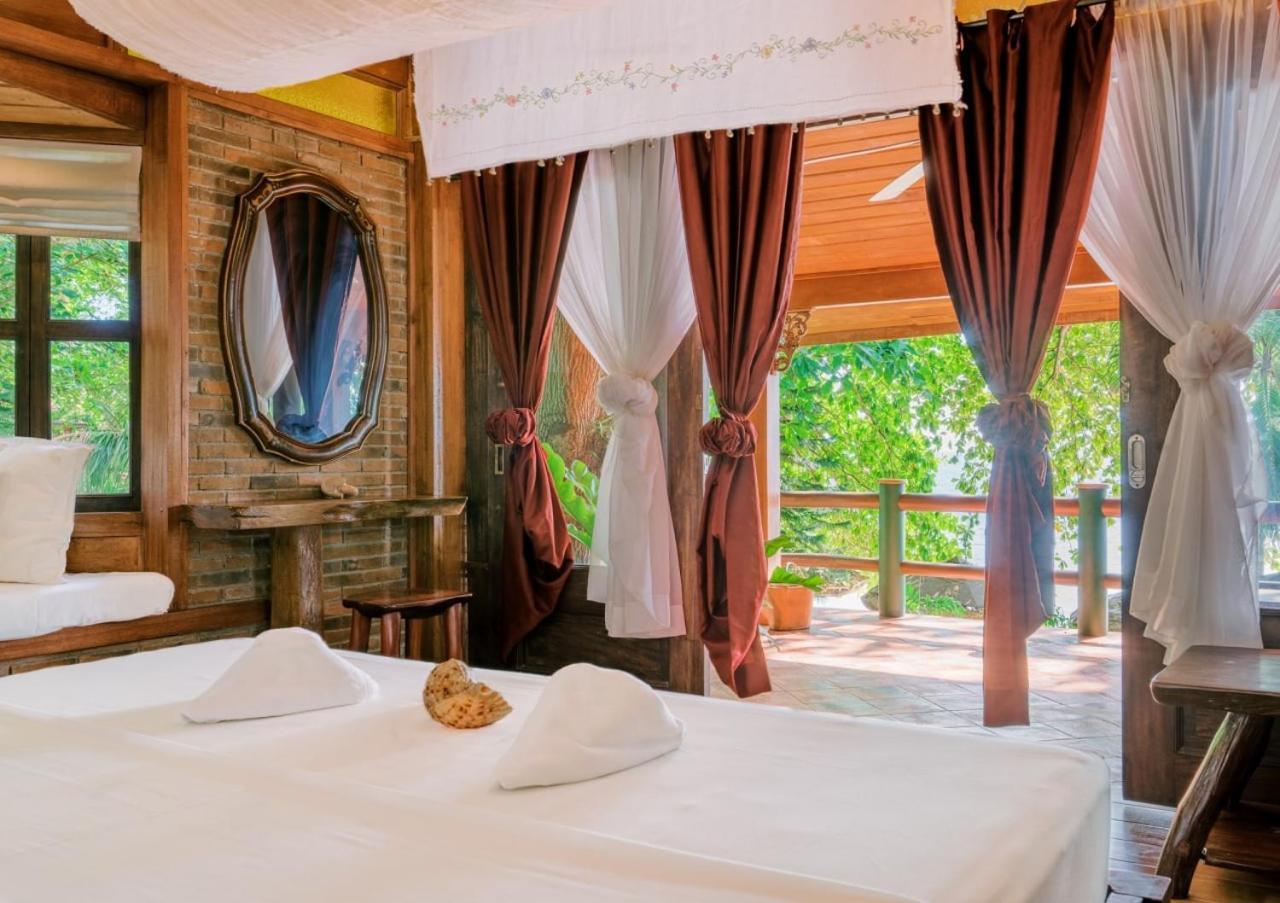 Chema'S By The Sea Hotel Samal Exterior foto