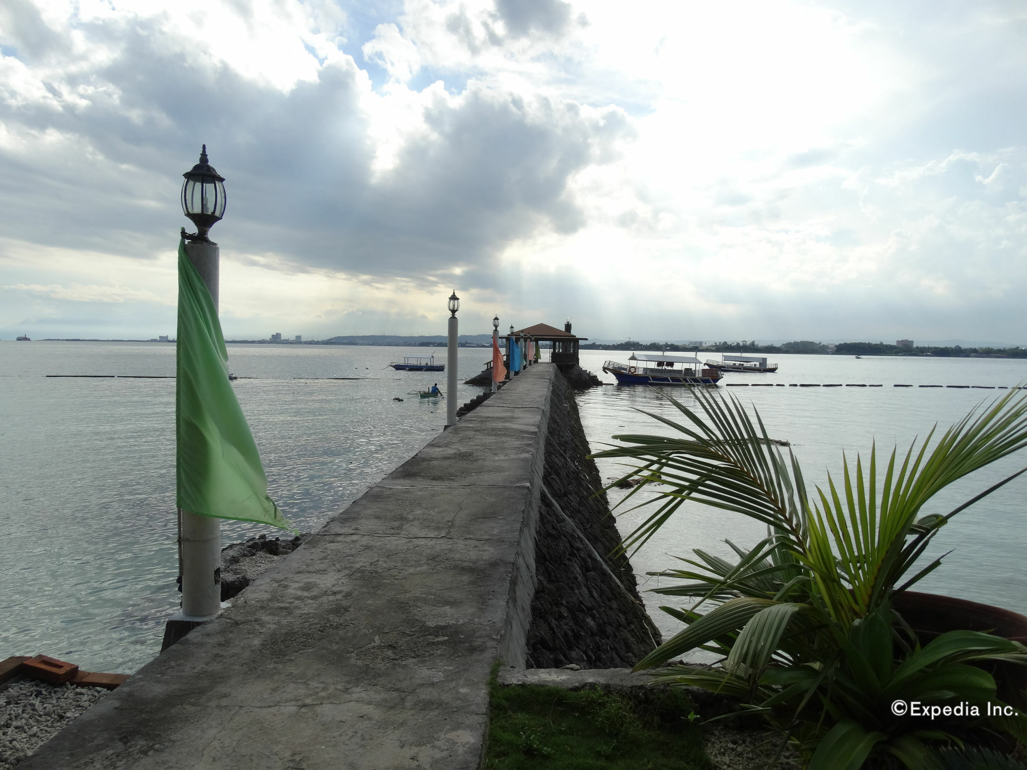 Chema'S By The Sea Hotel Samal Exterior foto